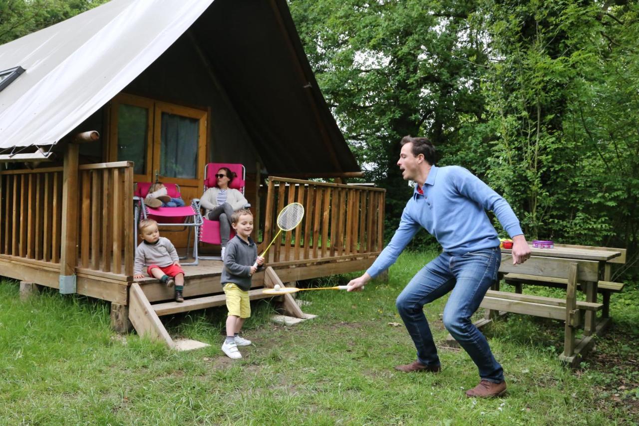 Camping Le Nid Du Parc Villars-les-Dombes Kültér fotó