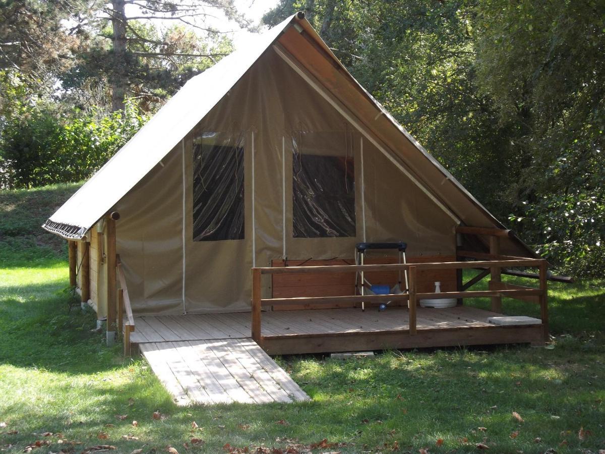 Camping Le Nid Du Parc Villars-les-Dombes Kültér fotó